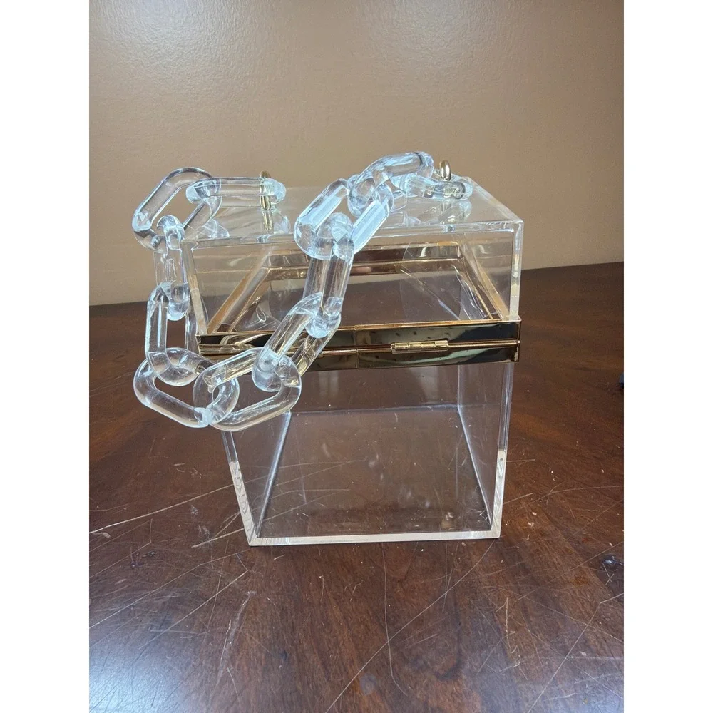 Clear Acrylic Box Clutch Bag with Gold Hardware and Chunky Chain Handle‎